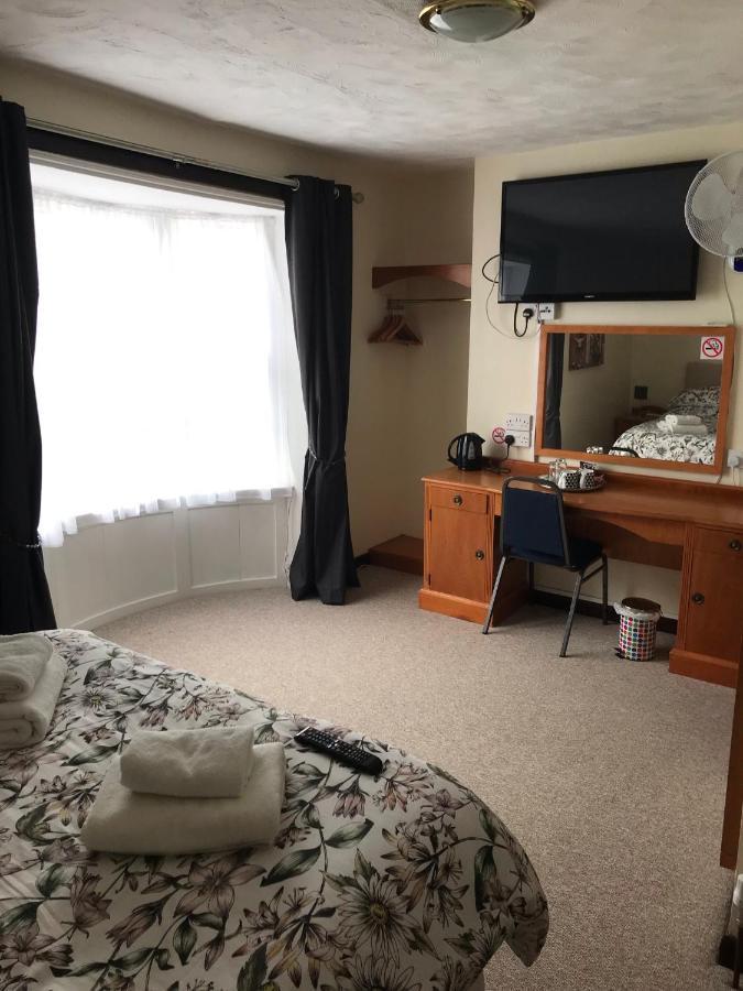 Dolphin Hotel Public House Weymouth Esterno foto