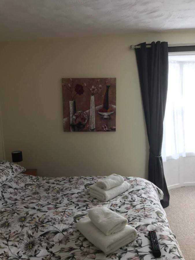Dolphin Hotel Public House Weymouth Esterno foto