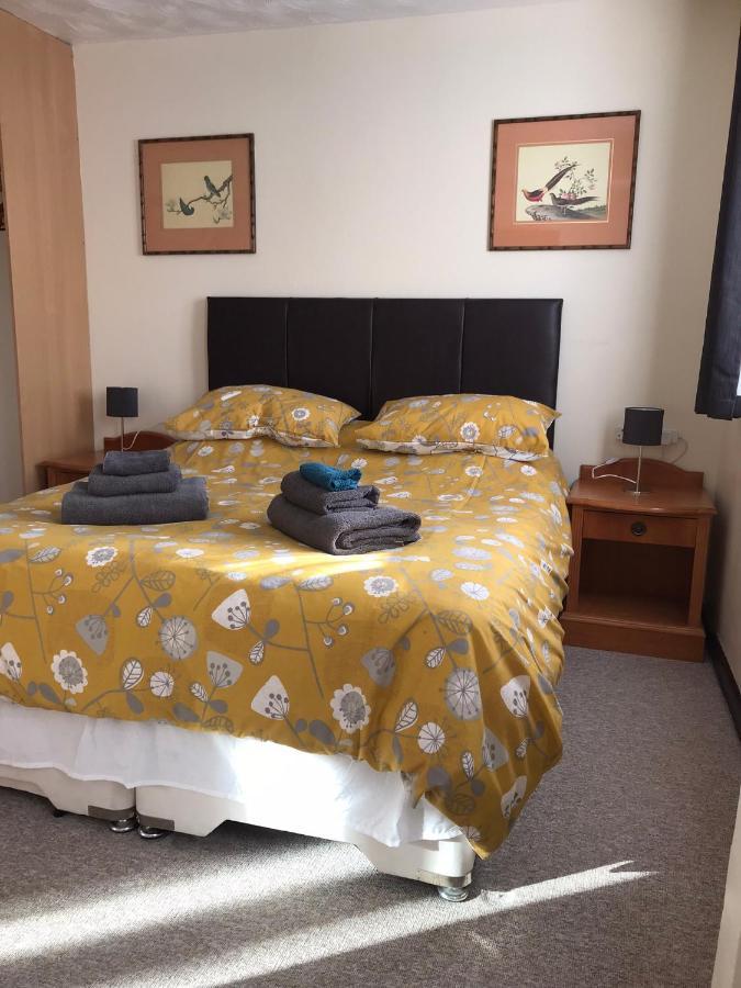 Dolphin Hotel Public House Weymouth Esterno foto