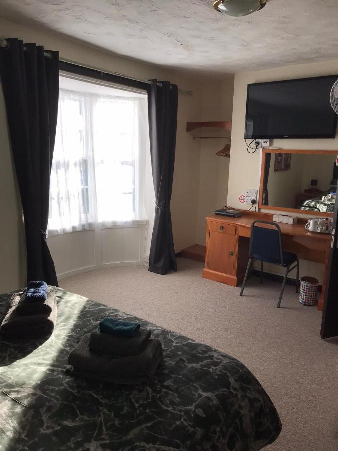 Dolphin Hotel Public House Weymouth Esterno foto